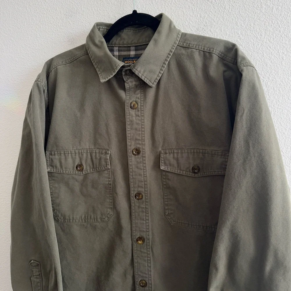 Woolrich classic button
